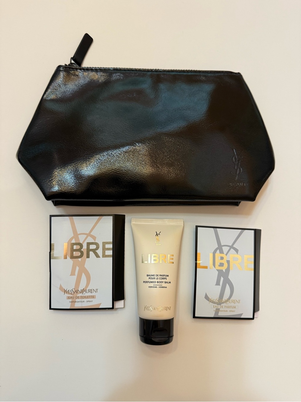 Yves Saint Laurent Libre Gift Set with Black Pouch